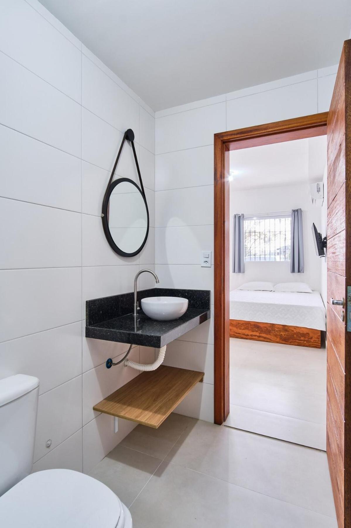 Sol 3: Charmoso Com Piscina E Churrasqueira E Ar Apartamento